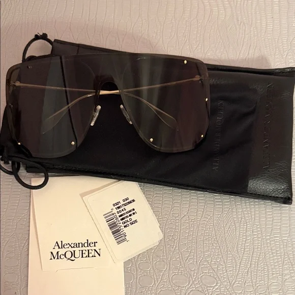 Alexander McQueen 99mm Skull Mask Metal Sunglasses - Picture 7 of 8